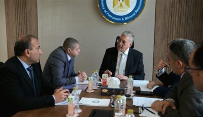 وزير البترول يناقش مع نواب البرلمان مطالب واحتياجات المواطنين