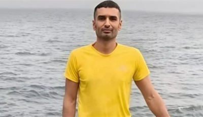 والدته مسنة وزوجته متوفية ويرعى طفلاً عمره 4 سنوات| خاص