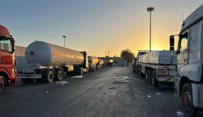 الهلال الأحمر المصري يطلق قافلة «زاد العزة» 206 بحمولة أكثر من ألفي طن من المساعدات الإنسانية