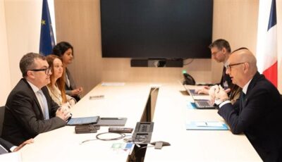لقاء رفيع المستوى بين القاهرة وباريس على هامش اجتماع OECD لبحث توسيع التعاون الاقتصادي