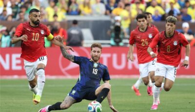 مدرب البرازيل السابق يشيد بلاعب منتخب مصر: قدم أداءً رائعًا.. ومحمد صلاح أسطورة