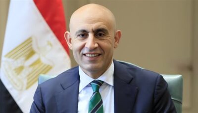 عاجل.. وزير التعليم يعتمد حافز إثابة 2000 جنيه لرؤساء لجان الثانوية العامة والمراقبين الأوائل وألف جنيه للملاحظين