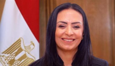 وزيرة التضامن الاجتماعي تتابع الاستعدادات النهائية لانطلاق معرض ” ديارنا للحرف اليدوية والتراثية”بمارينا
