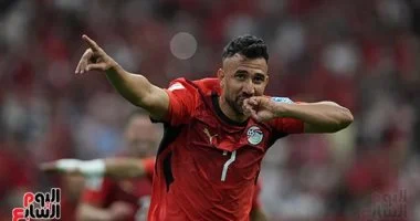 هاني يشجع تريزيجيه بحركة قوية في تدريبات منتخب مصر البدنية فيديو