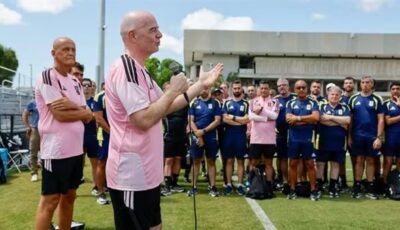 أنتم الأفضل في العالم ونجاحكم نجاح لـFIFA