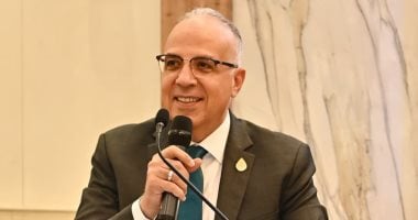 وزير الرى يلتقي مدير معهد سيام باري الإيطالي لبحث التعاون فى إدارة المياه