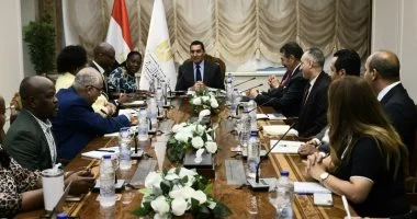 اجتماع وزير الرياضة مع ممثلي مفوضية الاتحاد الأفريقي لمناقشة تفاصيل الاستضافة