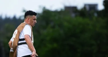 كريم حافظ يقترب من المشاركة في مواجهة مصر وأستراليا بكأس العالم