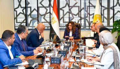 الحكومة تكثف جهود حماية أسماك القرش والشعاب المرجانية بالبحر الأحمر