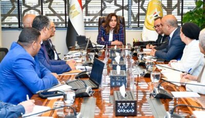 وزيرة التنمية تلتقي ممثلي جمعية المحافظة على البيئة بالغردقة «هيبكا»