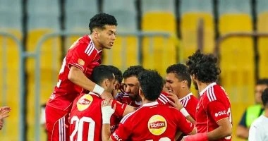 الأهلي يحدد موقفه من اللاعبين الدوليين عقب نهاية مشاركة الفراعنة في كأس العالم