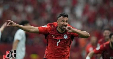 الأهلي يبرم صفقة انتقال تريزيجيه إلى نادي الرياض السعودي بمليون ونصف دولار لمدة موسمين