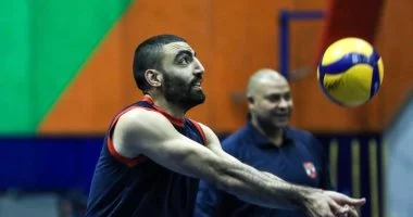 أحمد صلاح يخطو خطوات ثابتة نحو العودة لتشكيلة طائرة الأهلي الموسم القادم