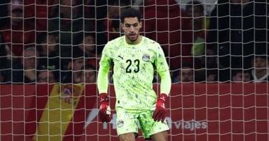 الأهلي يناقش مصير مصطفى شوبير قبل البت فى عروض الاحتراف