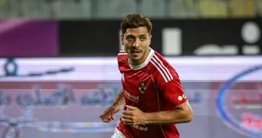 مصر يعزز صفوفه بالتفاوض مع محمد شريف ويبحث عن مهاجم أجنبي جديد