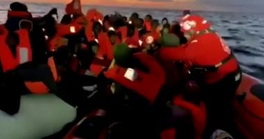 جنوب أفريقيا على حافة انفجار جديد.. مهلة 30 يونيو تشعل أزمة المهاجرين.. آلاف يغادرون البلاد خوفا من العنف.. ورامافوزا يتوعد الخارجين على القانون: الدولة فقط تطبق القانون.. وتحذيرات من تصاعد خطاب الكراهية