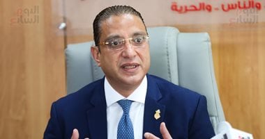 حملات مكثفة بالجيزة ترفع 55 ألف إشغال خلال 4 أشهر وتصادر 399 عربة ومعدة للنباشين والفريزة.. المحافظ: لا تهاون مع الممارسات العشوائية.. ويؤكد: محاسبة أى جهة تتقاعس عن الاستجابة لشكاوى المواطنين