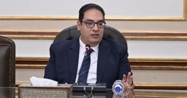 جامعة القاهرة تطلق قافلة متخصصة للكشف المبكر عن سرطان الثدى
