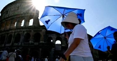 صيف الموت البطيء.. الحر يقتل نحو 20 ألف شخص في أوروبا.. النيران تلتهم الغابات وسط واحدة من أسوأ الكوارث المناخية.. القارة العجوز تواجه ارتفاع معدلات الإجهاد والجفاف ومضاعفات أمراض القلب والجهاز التنفسى.. فيديو