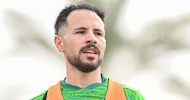 المصرى يجدد تعاقده مع حسن على قائد الفريق لثلاثة مواسم