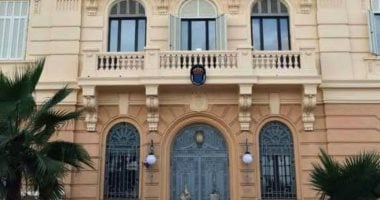 سر القصر الضخم بمنطقة بحرى بالإسكندرية.. يبهر المارة صباحا ويرعبهم ليلا