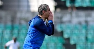 جون إدورد يصر على التعاقد مع مدرب أجنبي لقيادة الزمالك في الموسم الجديد