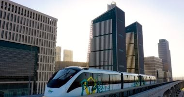 كيف تستخدم وسائل النقل الجماعي للوصول إلى محطات المونوريل؟.. فيديو