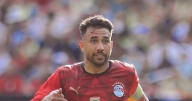 صفقة تريزيجيه.. أين احترف النجوم المصريين في الدوري السعودي؟