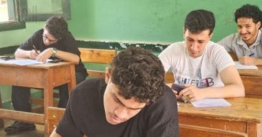 اليوم.. 82 طالبا بالنظام القديم للثانوية العامة يؤدون امتحان الرياضيات بأسوان