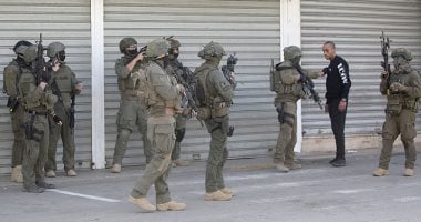 أهم أخبار العالم والعرب حتى منتصف الليل.. إصابة 3 أشخاص إثر هجوم بسكين استهدف مارة وسط فرنسا.. استشهاد طفل وإصابة اثنين آخرين برصاص الاحتلال شمال القدس.. العراق يصنف قائد فيلق القدس الإيراني شخصا غير مرغوب به