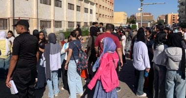 طلاب الثانوية:امتحان الجغرافيا سهل والأسئلة مباشرة وبعضها من نماذج الوزارة