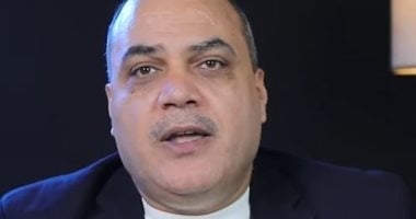 الباز: مرسي حاول استمالة الجيش في خطاب 26 يونيو.. والسيسي قال بعدها “الحكاية انتهت”