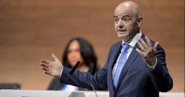العالم هذا المساء.. بريطانيا تفكك شبكة دولية لاغتصاب النساء عبر الإنترنت.. مستشفيات فرنسا تغرق فى الحر وباريس تدفع بـ30 ألف جهاز تكييف.. البرلمان الأوروبى يطالب بالتحقيق فى منح الفيفا جائزة السلام لترامب