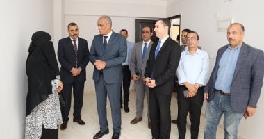 محافظ كفر الشيخ يسلم وحدات تحيا مصر للإسكان الاجتماعى بعد إنهاء أزمة الكهرباء