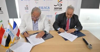 توقيع بروتوكول تعاون بين اللجنة البارالمبية وجامعة لتعزيز الدعم الرياضي