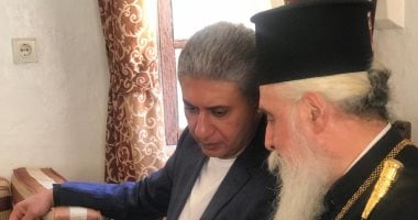 وزير السياحة والآثار يزور دير سانت ويلتقي الأنبا سيميون مطران الدير