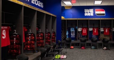شاهد غرفة ملابس منتخب مصر فى ستاد دالاس قبل مباراة أستراليا