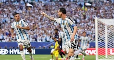 ميسي ينفرد بأرقام تاريخية جديدة قبل مواجهة مصر في كأس العالم