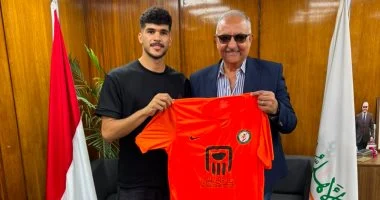 البنك الأهلي يوقع مع محمد نصر لثلاث مواسم قادماً من الإسماعيلي