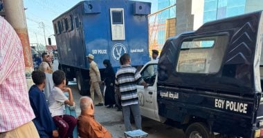 الظهور الأول للمتهمتين فى مشاجرة الأسلحة النارية بين سيدات بقنا