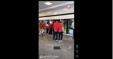 إقبال كثيف على المونوريل والفان زون لمشاهدة مباراة مصر والأرجنتين.. فيديو
