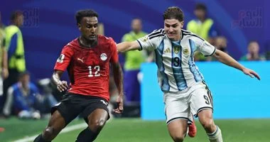 شاهد إلغاء هدف منتخب مصر أمام الأرجنتين بعد مراجعة تقنية الفار في مباراة حاسمة