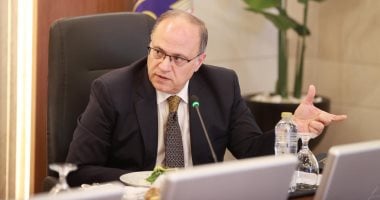 الغمراوي: هيئة الدواء تولي اهتماماً بالغاً بتوافر المستحضرات في الأسواق بأعلى معايير الجودة والأمان