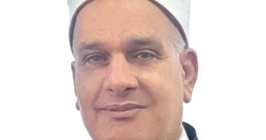 طلاب الشهادة الثانوية الازهرية يؤدون مادة التفسير وسط أجواء هادئة