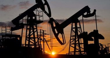 التوتر بين واشنطن وطهران يلقى بظلاله على هرمز والنفط.. هيئة بريطانية: التهديد الأمنى بمضيق هرمز عند أعلى مستوى.. والطاقة الدولية: توقعات بانخفاض الطلب على النفط بنحو مليون برميل يوميا.. والتداعيات تمتد لـ2027
