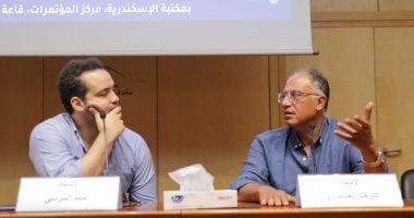 أشرف العشماوي في حوار مفتوح بمعرض مكتبة الإسكندرية الدولي للكتاب