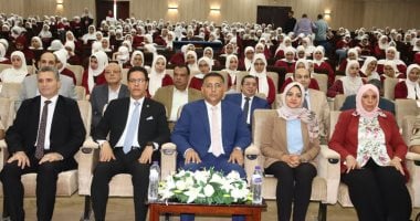 محافظ القليوبية ورئيس جامعة بنها يشهدان احتفالية الجامعة بذكرى ثورة 30 يونيو