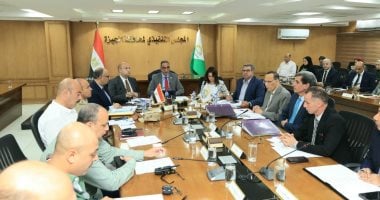 مصادرة 399 عربة ومعدة للنباشين والفريزة خلال حملات مكبرة فى الجيزة