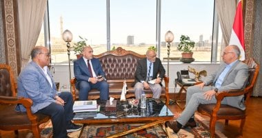 ‎وزير الرى يتابع آليات رصد المنشآت المائية ويؤكد أهمية توثيق الخبرات المتراكمة