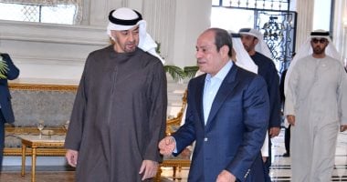 الإعلام الإماراتى يبرز استقبال الرئيس السيسى للشيخ محمد بن زايد فى العلمين